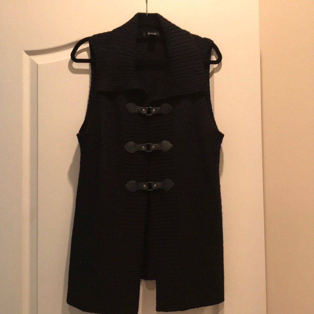 Sweater Vest